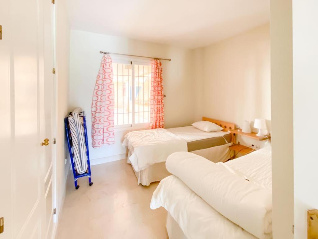 Apartamento En Los Patios De Santa Maria Golf Marbella Ngoại thất bức ảnh
