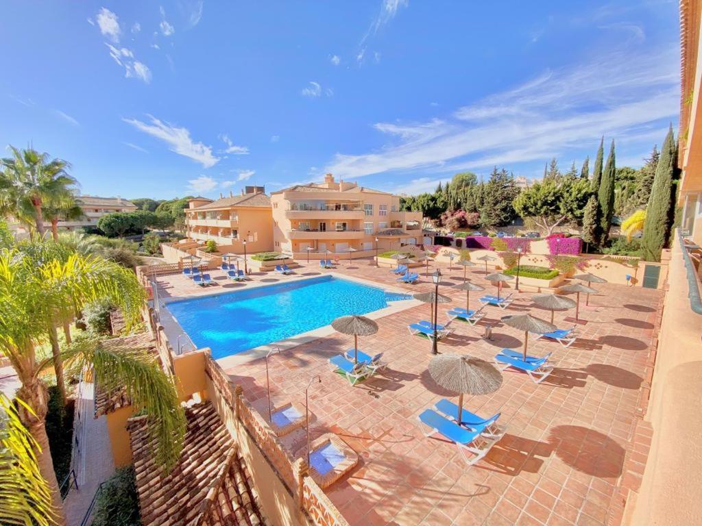 Apartamento En Los Patios De Santa Maria Golf Marbella Ngoại thất bức ảnh